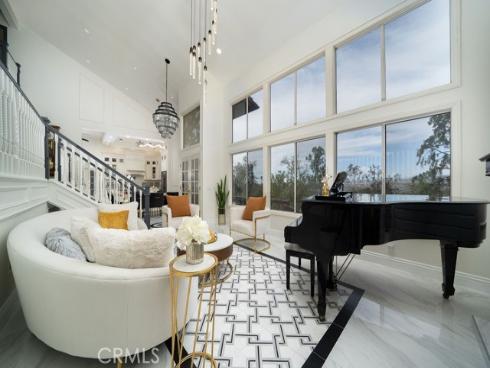 6605 E Canyon Hills Road, Anaheim Hills, CA