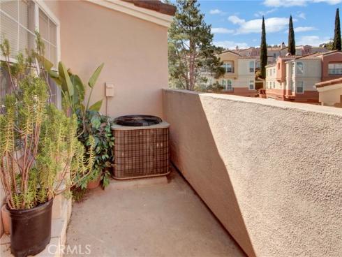 1019 S Stresa Way, Anaheim Hills, CA