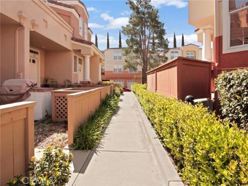 1019 S Stresa Way, Anaheim Hills, CA