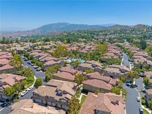 7768 E Portofino Avenue, Anaheim Hills, CA