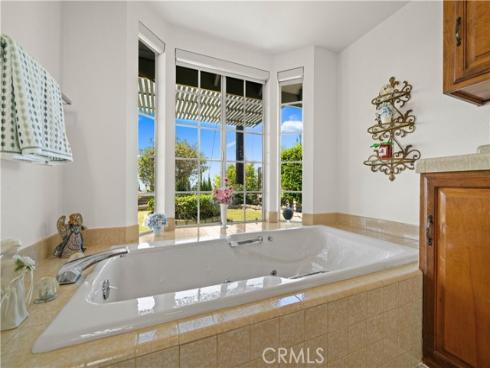 415 S Cedarhaven Way, Anaheim Hills, CA