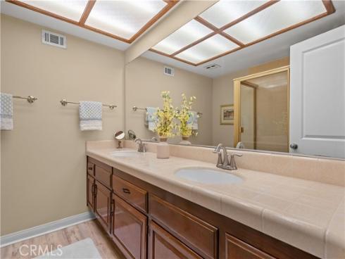 415 S Cedarhaven Way, Anaheim Hills, CA