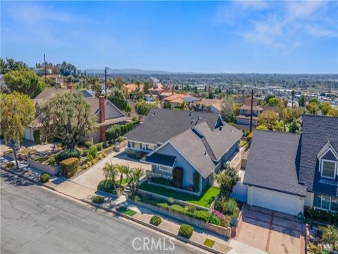 415 S Cedarhaven Way, Anaheim Hills, CA