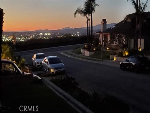 415 S Cedarhaven Way, Anaheim Hills, CA