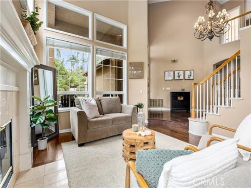 1033 S Creekview Lane, Anaheim Hills, CA