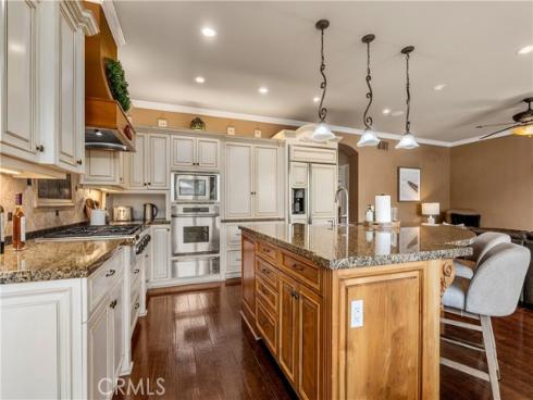 1033 S Creekview Lane, Anaheim Hills, CA