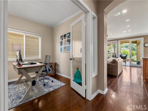 1033 S Creekview Lane, Anaheim Hills, CA