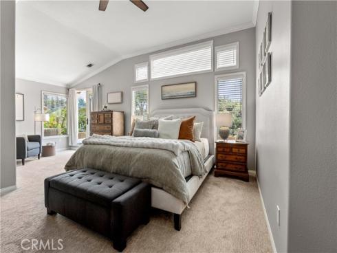 1033 S Creekview Lane, Anaheim Hills, CA