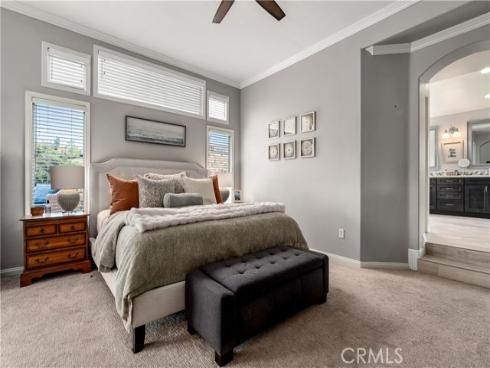 1033 S Creekview Lane, Anaheim Hills, CA