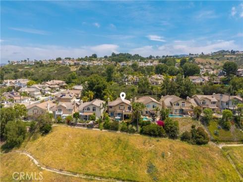 1033 S Creekview Lane, Anaheim Hills, CA