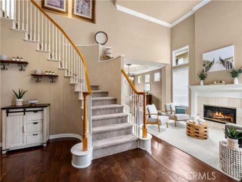 1033 S Creekview Lane, Anaheim Hills, CA