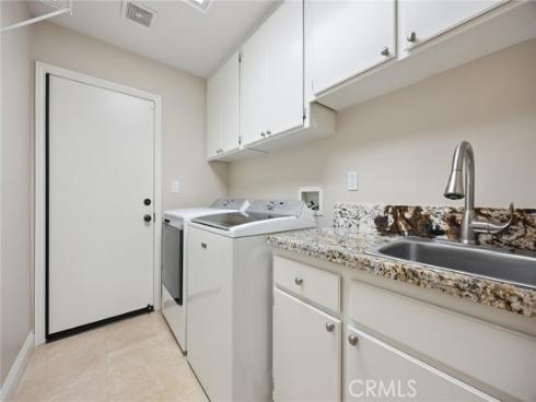 1268 S Night Star Way, Anaheim Hills, CA