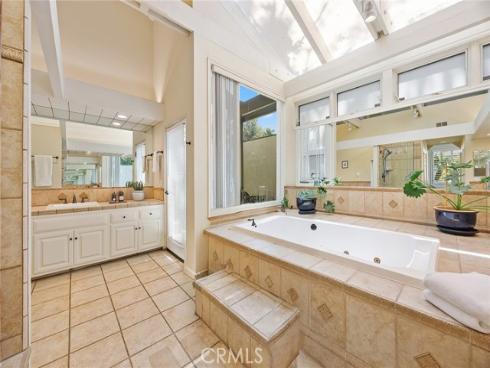 270 S Orange Acres Drive, Anaheim Hills, CA