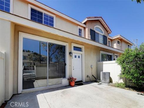 8460 E Tioga Way, Anaheim Hills, CA