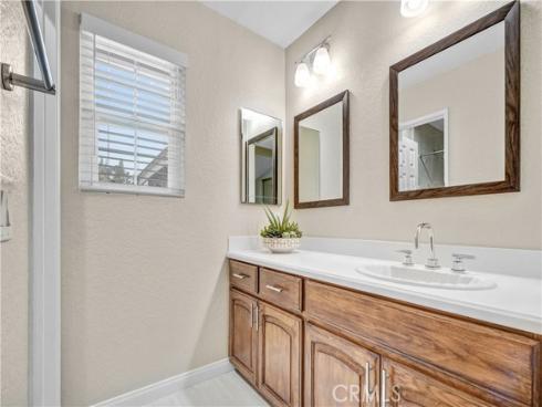 6054 E Morningview  9  Drive, Anaheim Hills, CA