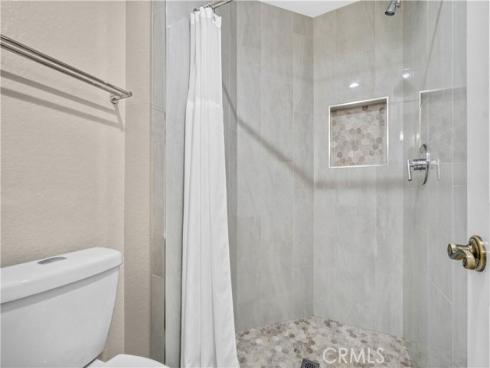 6054 E Morningview  9  Drive, Anaheim Hills, CA