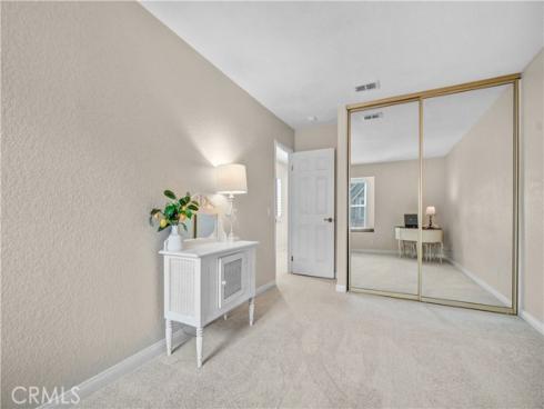 6054 E Morningview  9  Drive, Anaheim Hills, CA