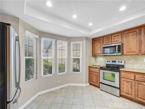 6054 E Morningview  9  Drive, Anaheim Hills, CA