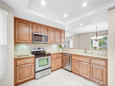 6054 E Morningview  9  Drive, Anaheim Hills, CA