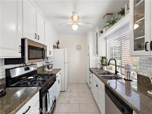 240 S Camino De Naranjas , Anaheim Hills, CA