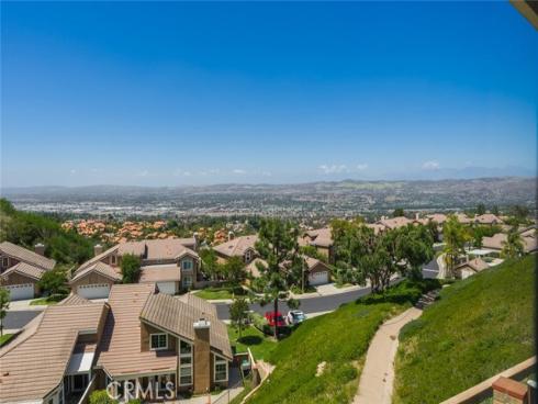 859 S Sapphire Lane, Anaheim Hills, CA