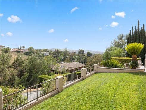 291 S Owens Drive, Anaheim Hills, CA