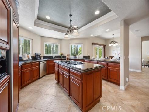 291 S Owens Drive, Anaheim Hills, CA