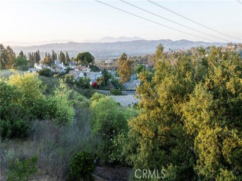 6000 E Ladera Lane, Anaheim Hills, CA