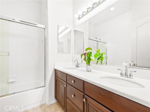 8180 E Brookdale Lane, Anaheim Hills, CA