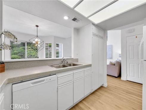 1005 S Rising Sun Court, Anaheim Hills, CA