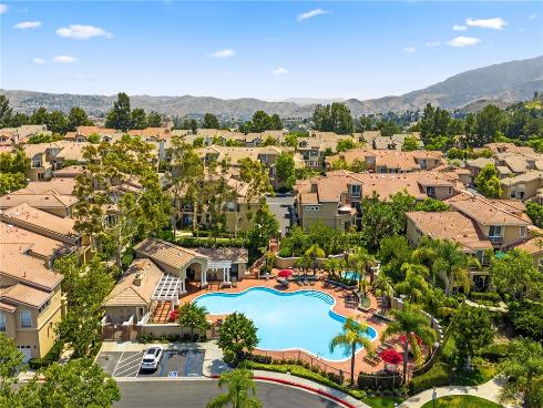 1043 S Saint Tropez Avenue, Anaheim Hills, CA