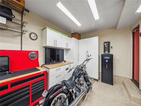 1043 S Saint Tropez Avenue, Anaheim Hills, CA