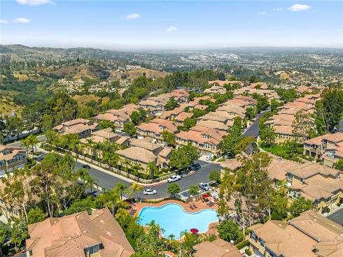 1043 S Saint Tropez Avenue, Anaheim Hills, CA
