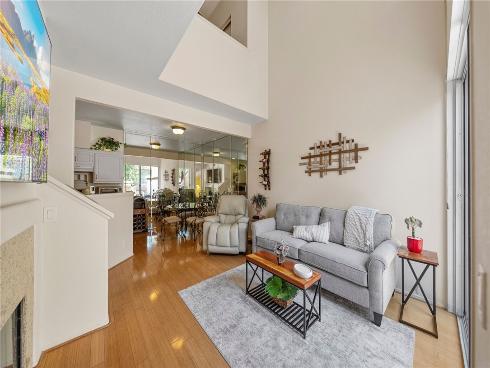 1043 S Saint Tropez Avenue, Anaheim Hills, CA