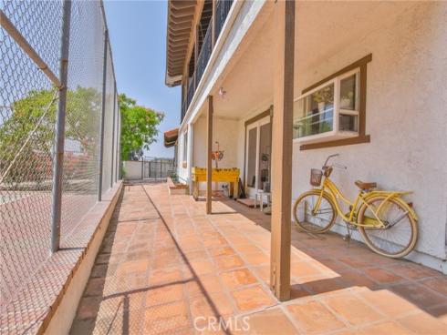 7680 E Eucalyptus Way, Anaheim Hills, CA