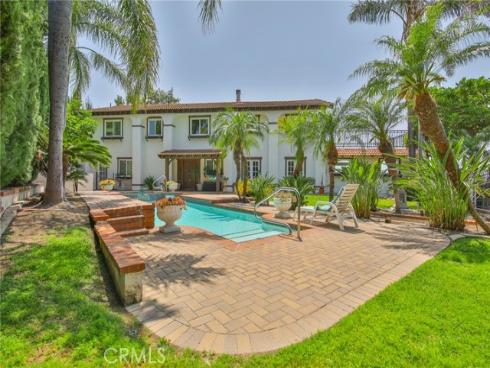 7680 E Eucalyptus Way, Anaheim Hills, CA