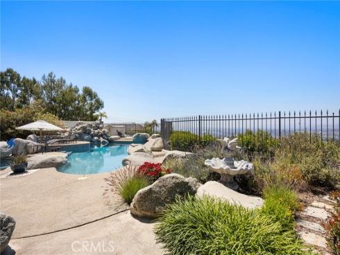 720 S Bunting Court, Anaheim Hills, CA