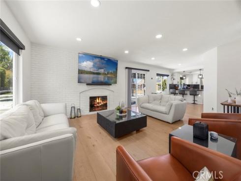 1041 S Falling Leaf Circle, Anaheim Hills, CA