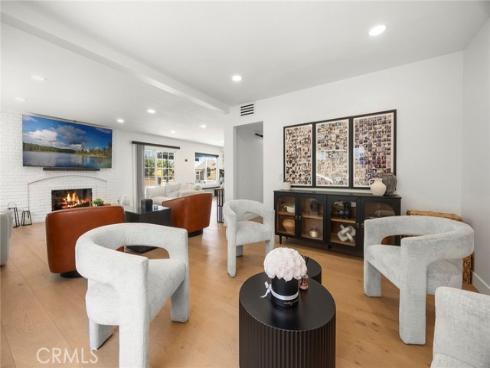 1041 S Falling Leaf Circle, Anaheim Hills, CA