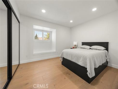 1041 S Falling Leaf Circle, Anaheim Hills, CA