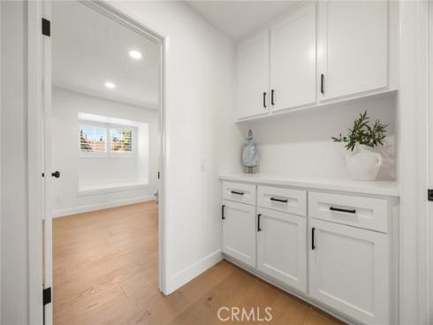 1041 S Falling Leaf Circle, Anaheim Hills, CA