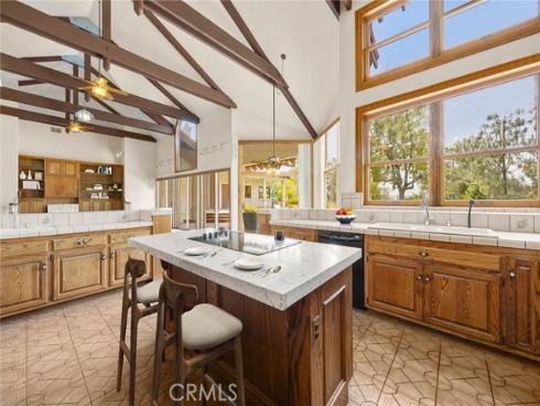 7580 E Martella Lane, Anaheim Hills, CA