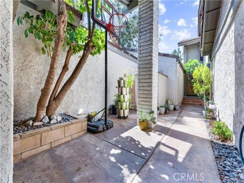 6511 E Paseo Alcazaa , Anaheim Hills, CA