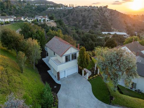 752 S Stillwater   Lane, Anaheim Hills, CA