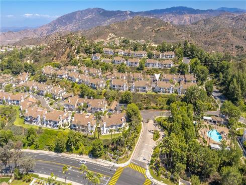 1085 S Sundance Drive  , Anaheim Hills, CA