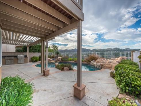 8596 E Canyon Vista   Drive, Anaheim Hills, CA