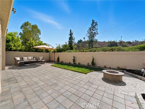 6070 E Summit  , Anaheim Hills, CA
