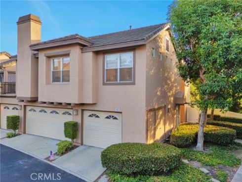 922 S Country Glen   Way, Anaheim Hills, CA