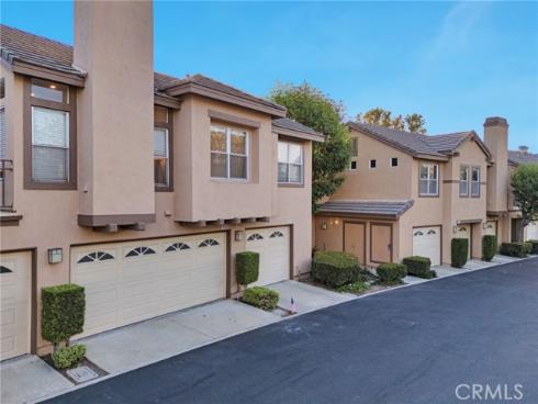 922 S Country Glen   Way, Anaheim Hills, CA