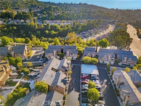 922 S Country Glen   Way, Anaheim Hills, CA